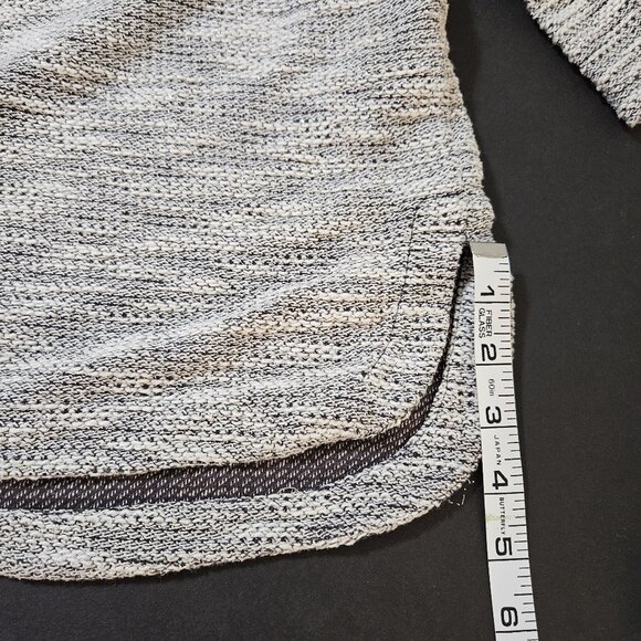 Plus Size Textured Cotton Blend Curved Hem Sweater - Picture 12 of 13